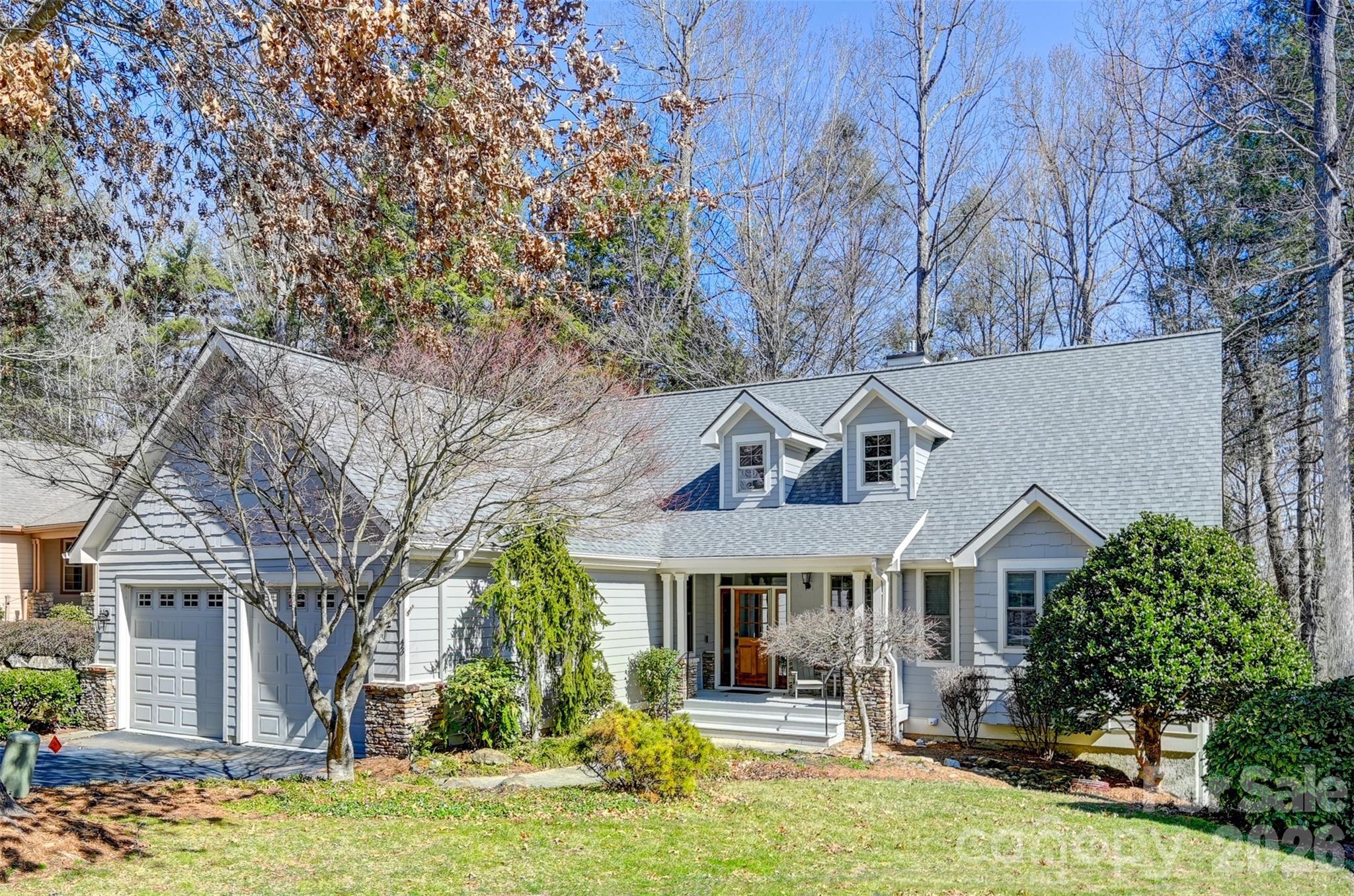 43 S Kuykendall Court, Hendersonville, NC — property listing photo
