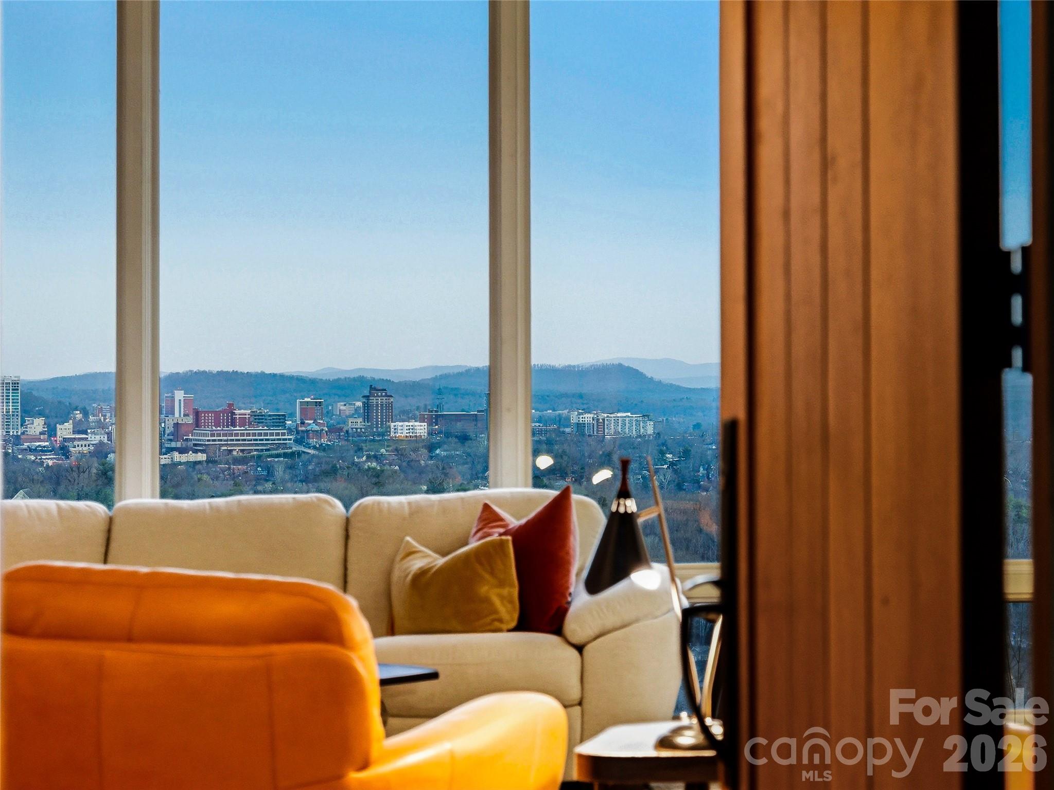 102 Horizon Hill Road, Asheville, NC. property listing photo