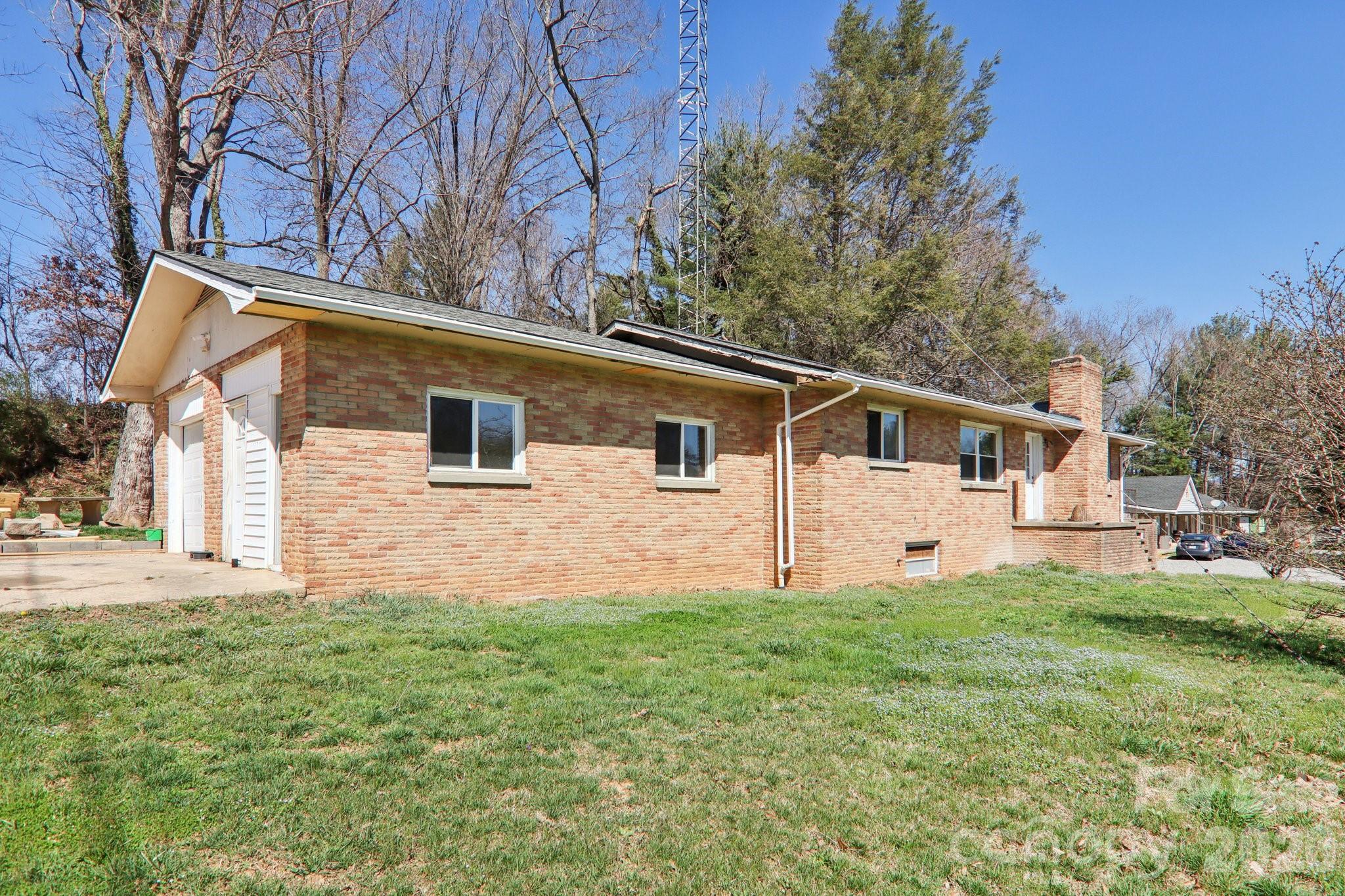 541 Paragon Parkway, Waynesville, NC. property listing photo
