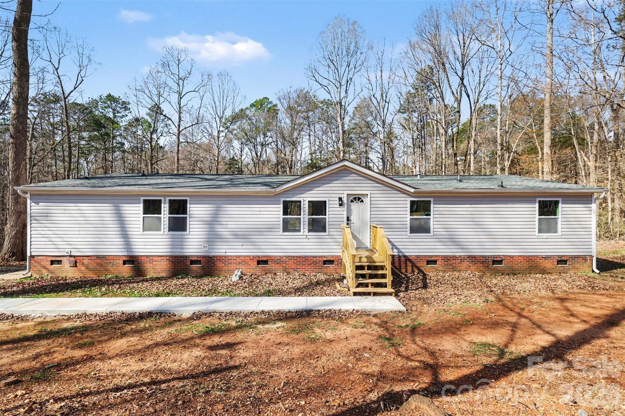5050 Park Creek Drive, Mount Holly, NC. property listing photo