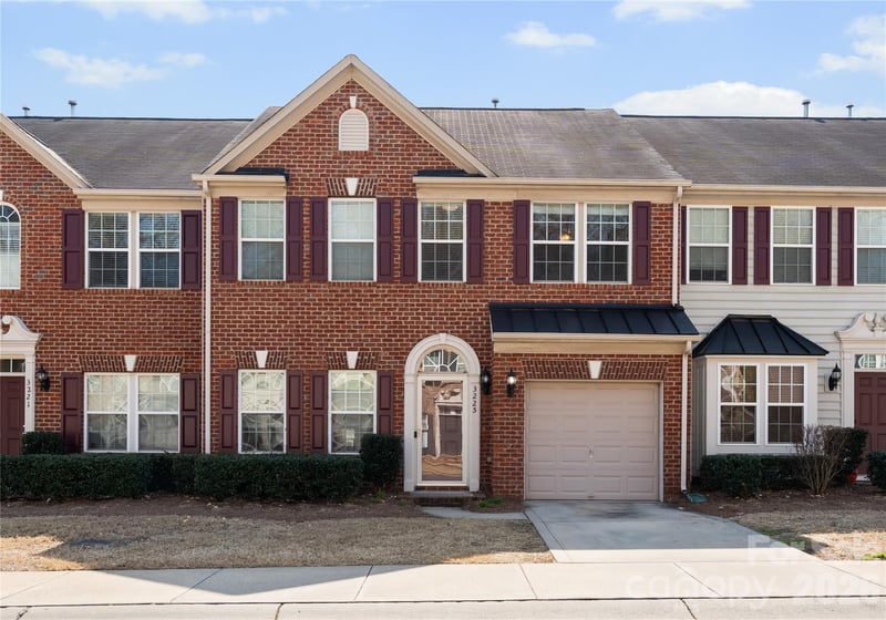 3225 Park South Station Boulevard, Charlotte, NC - 3 beds, 2.5 baths, 2,001 sqft - $449,900