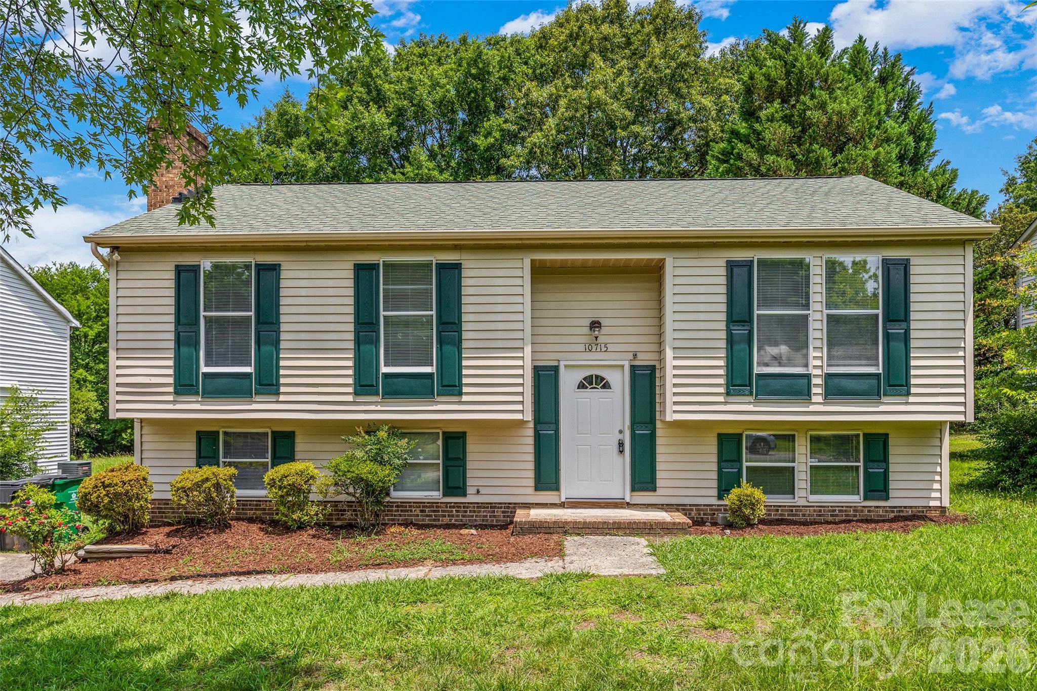 10715 Derry Drive, Charlotte, NC. property listing photo