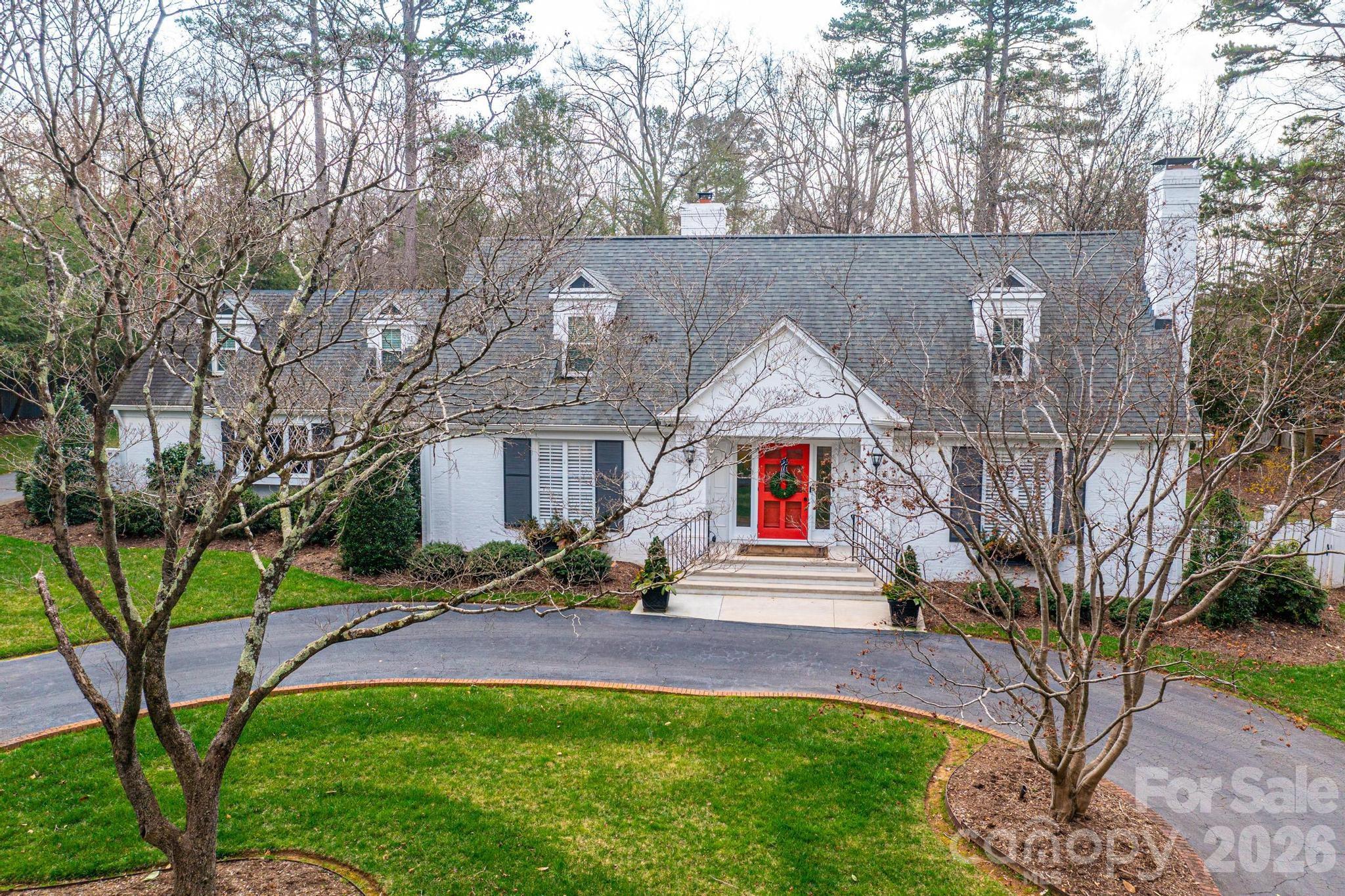 935 18th Avenue Drive NW, Hickory, NC. property listing photo
