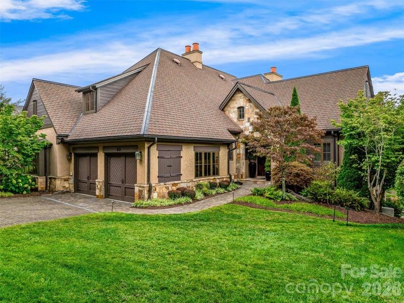 22 Foxbridge Way, Arden, NC - 3 beds, 3.5 baths, 3,291 sqft - $1,575,000