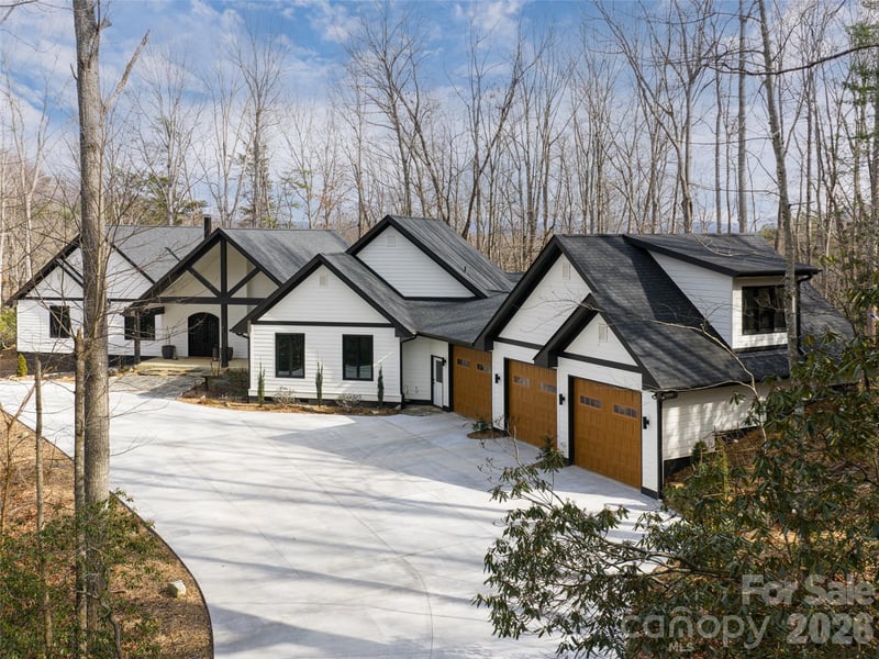 508 Avery Creek Road, Arden, NC - 3 beds, 3.5 baths, 3,966 sqft - $2,995,000
