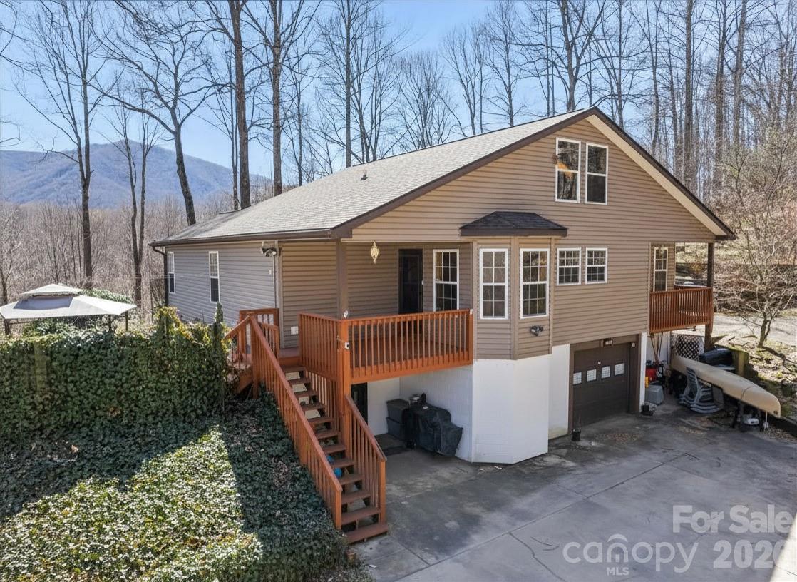 401 Tipstill Cove, Waynesville, NC. property listing photo