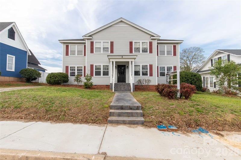 302 N White Street, Lancaster, SC -  - $325,000