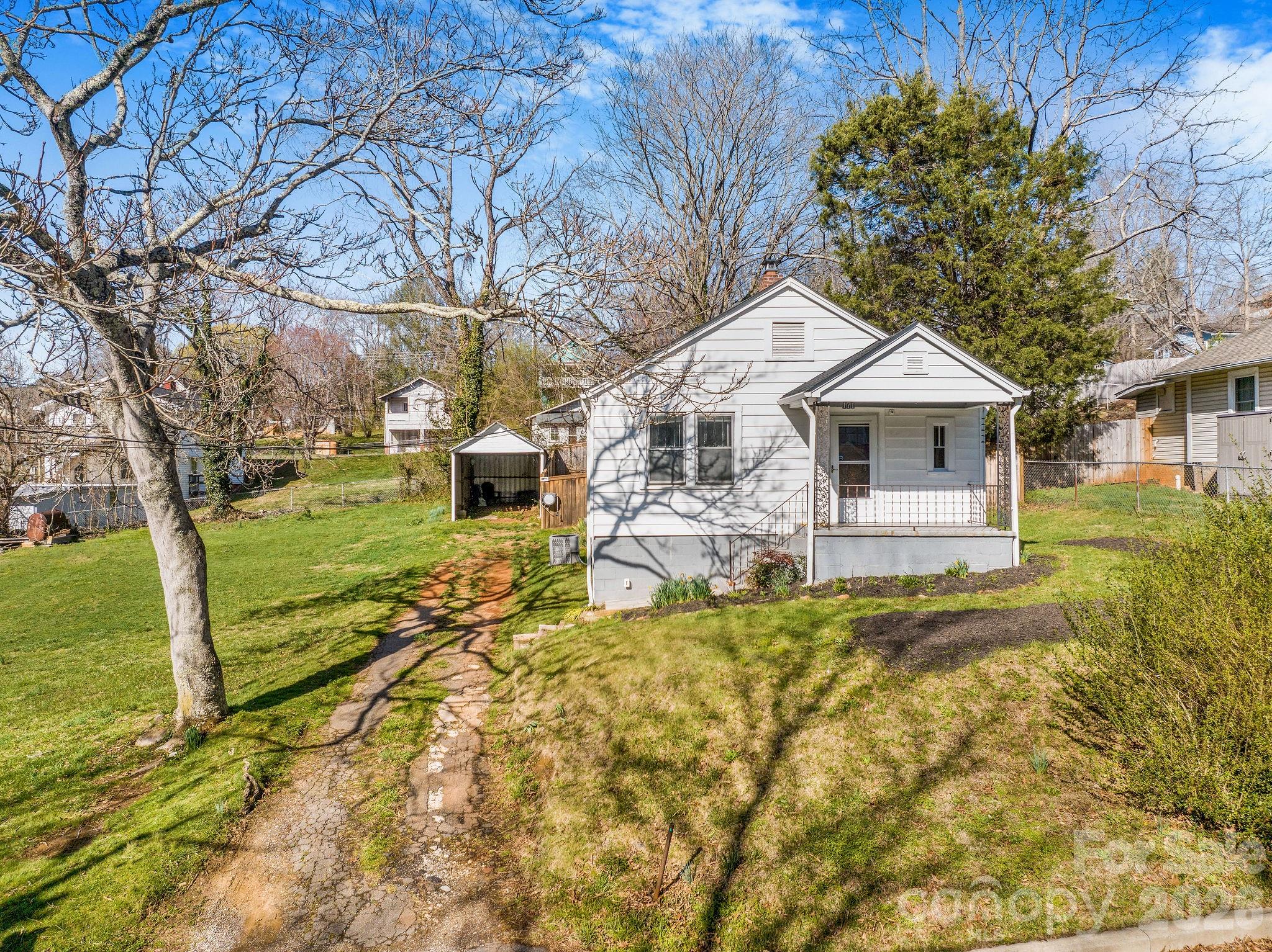 171 Wellington Street, Asheville, NC. property listing photo