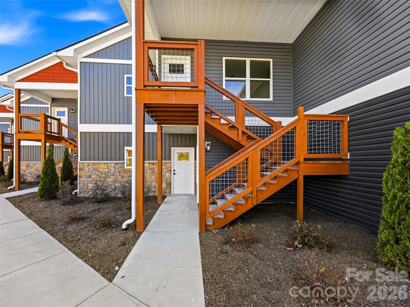 143 Carver Street Apt 7, Brevard, NC - 2 beds, 2 baths, 1,268 sqft - $380,000