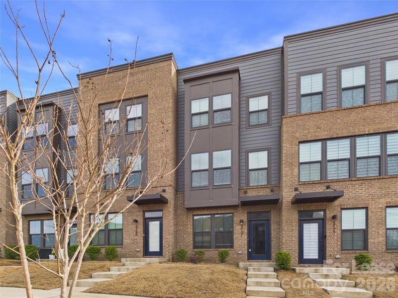 3131 Coquina Lane, Charlotte, NC - 3 beds, 3.5 baths, 1,632 sqft - $2,085