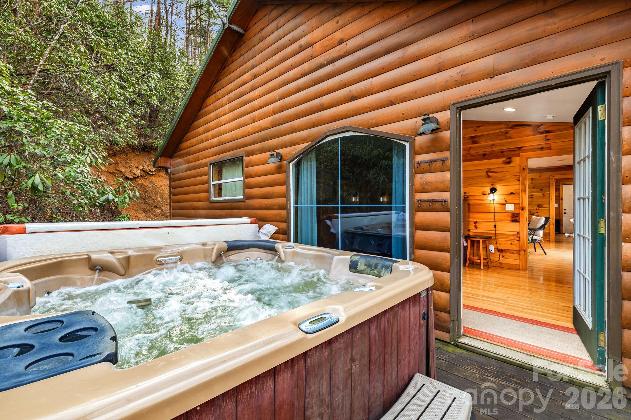 157 Crosspatch Lane, Bryson City, NC. property listing photo