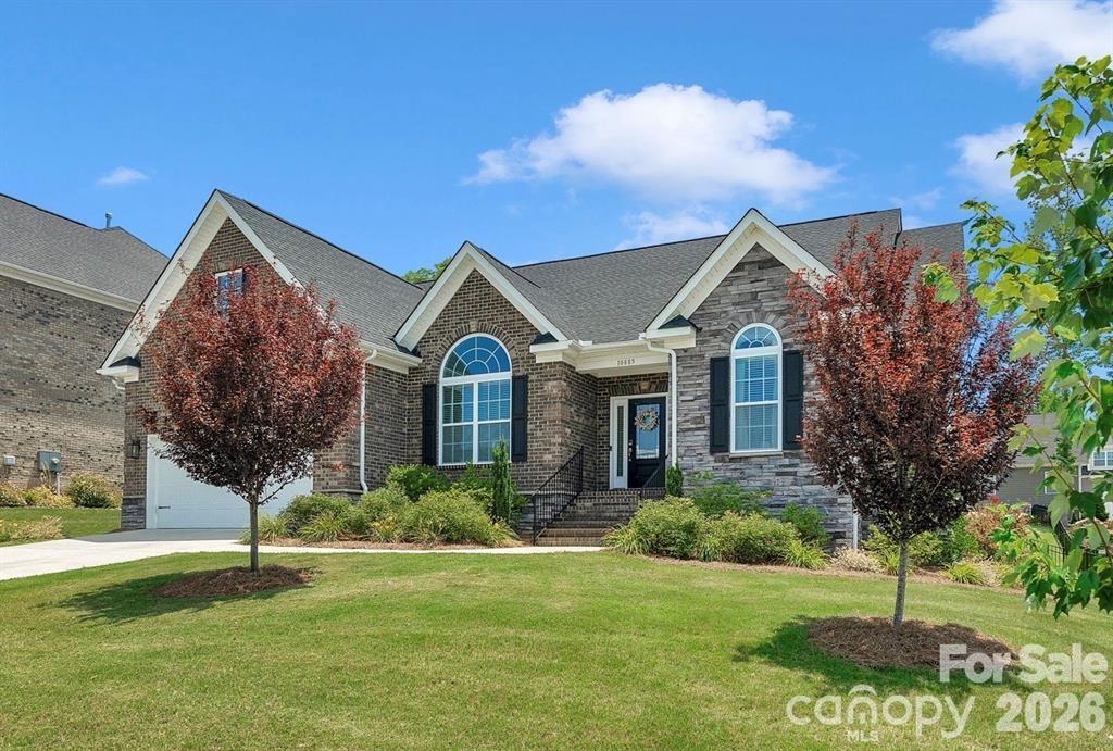 10885 Greenvale, Harrisburg, NC — property listing photo 1