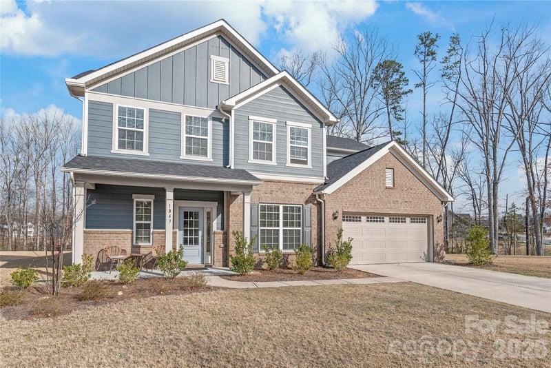 1043 Kalli Drive, Matthews, NC - 4 beds, 2.5 baths, 2,479 sqft - $610,000