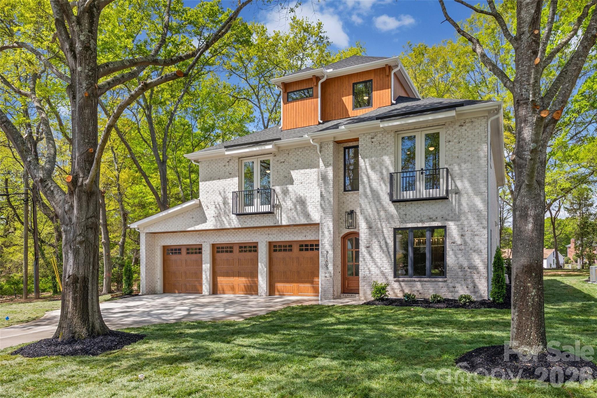 7105 Essington Drive, Charlotte, NC. property listing photo