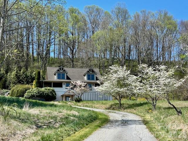 330 Potts Drive, Waynesville, NC. property listing photo