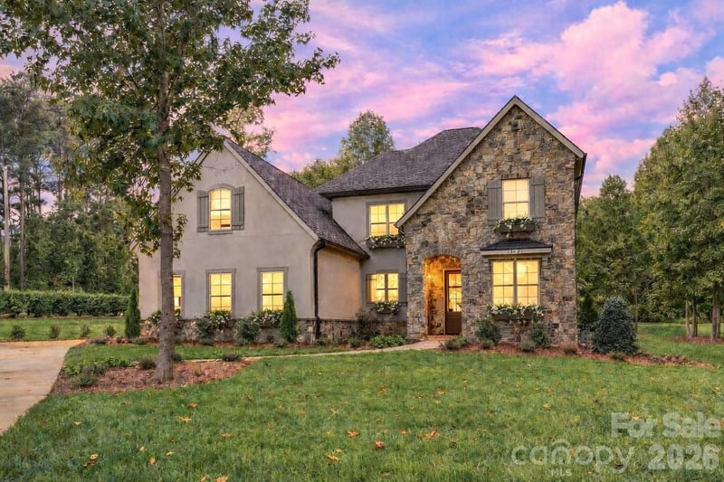 520 Weddington Road, Weddington, NC - 4 beds, 5 baths, 3,508 sqft - $1,676,695