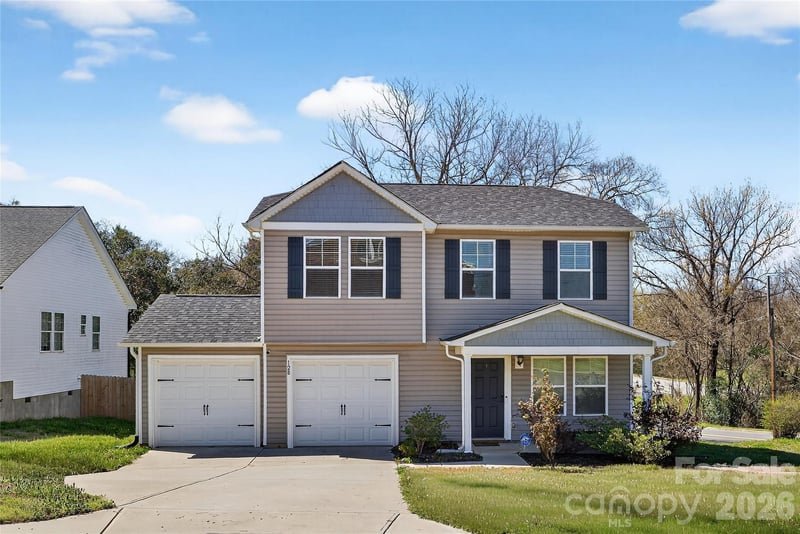128 Pleasant Hill Street, Lancaster, SC - 4 beds, 2.5 baths, 1,509 sqft - $274,900