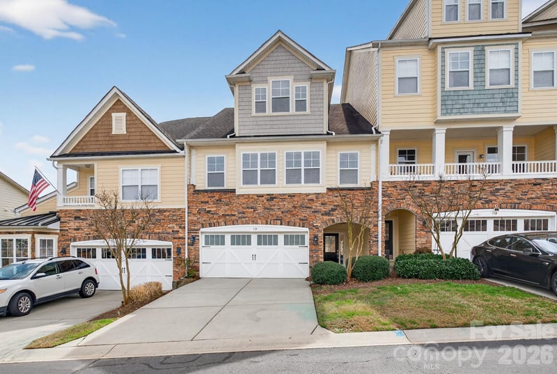 114 Inlet Point Drive, Tega Cay, SC - 3 beds, 2.5 baths, 3,321 sqft - $515,000