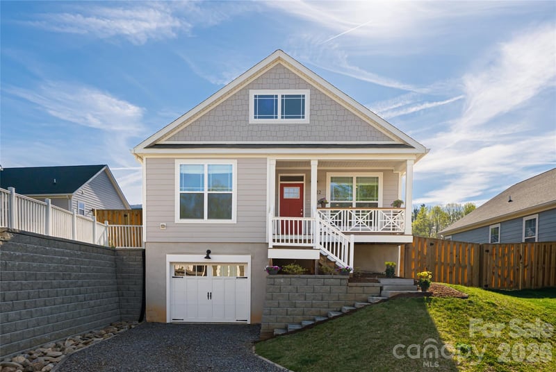 1022 Padgett Place, Black Mountain, NC - 3 beds, 2 baths, 1,528 sqft - $439,000
