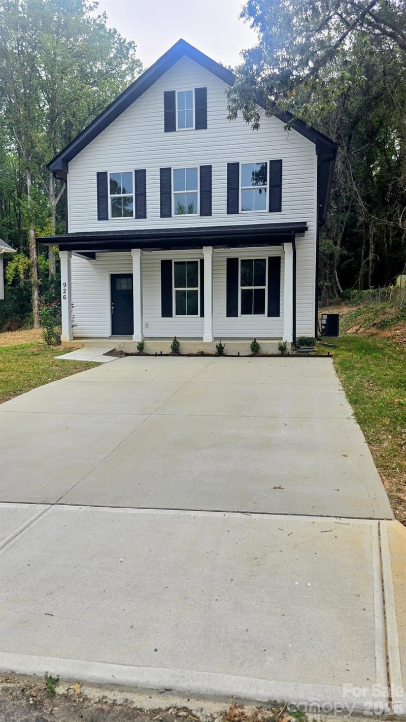 926 Jupiter Street, Gastonia, NC - 3 beds, 2.5 baths, 1,603 sqft - $289,000