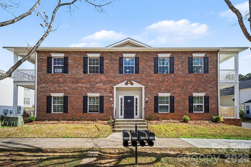 21510 Aftonshire Drive, Cornelius, NC - 1 bed, 1 bath, 664 sqft - $209,900