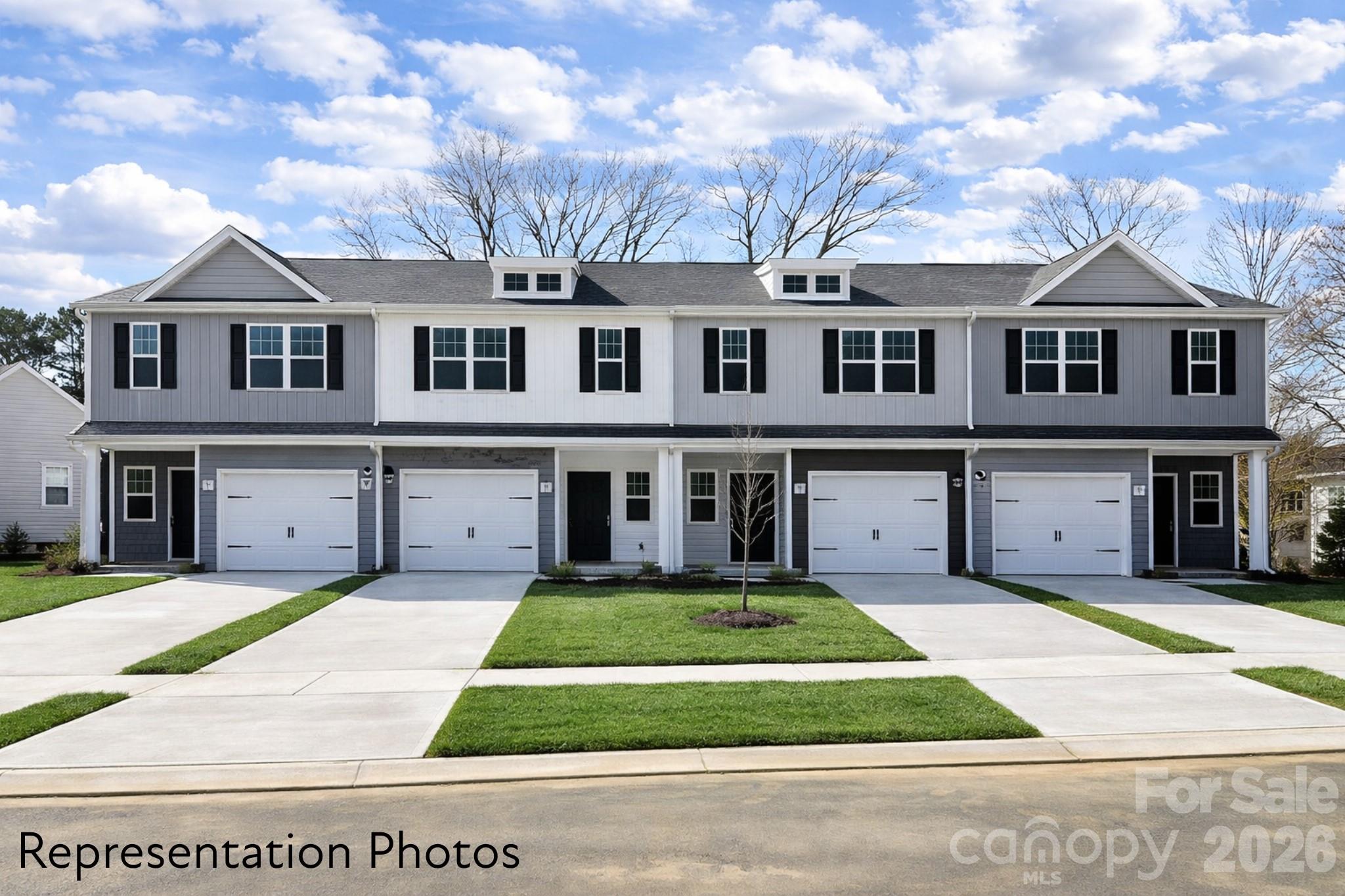 5941 Wallace, Charlotte, NC — property listing photo 1