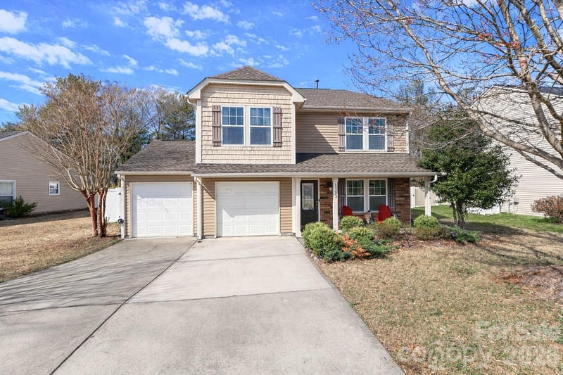 1123 Valley, Statesville, NC - 3 beds, 3 baths, 2,038 sqft - $310,000