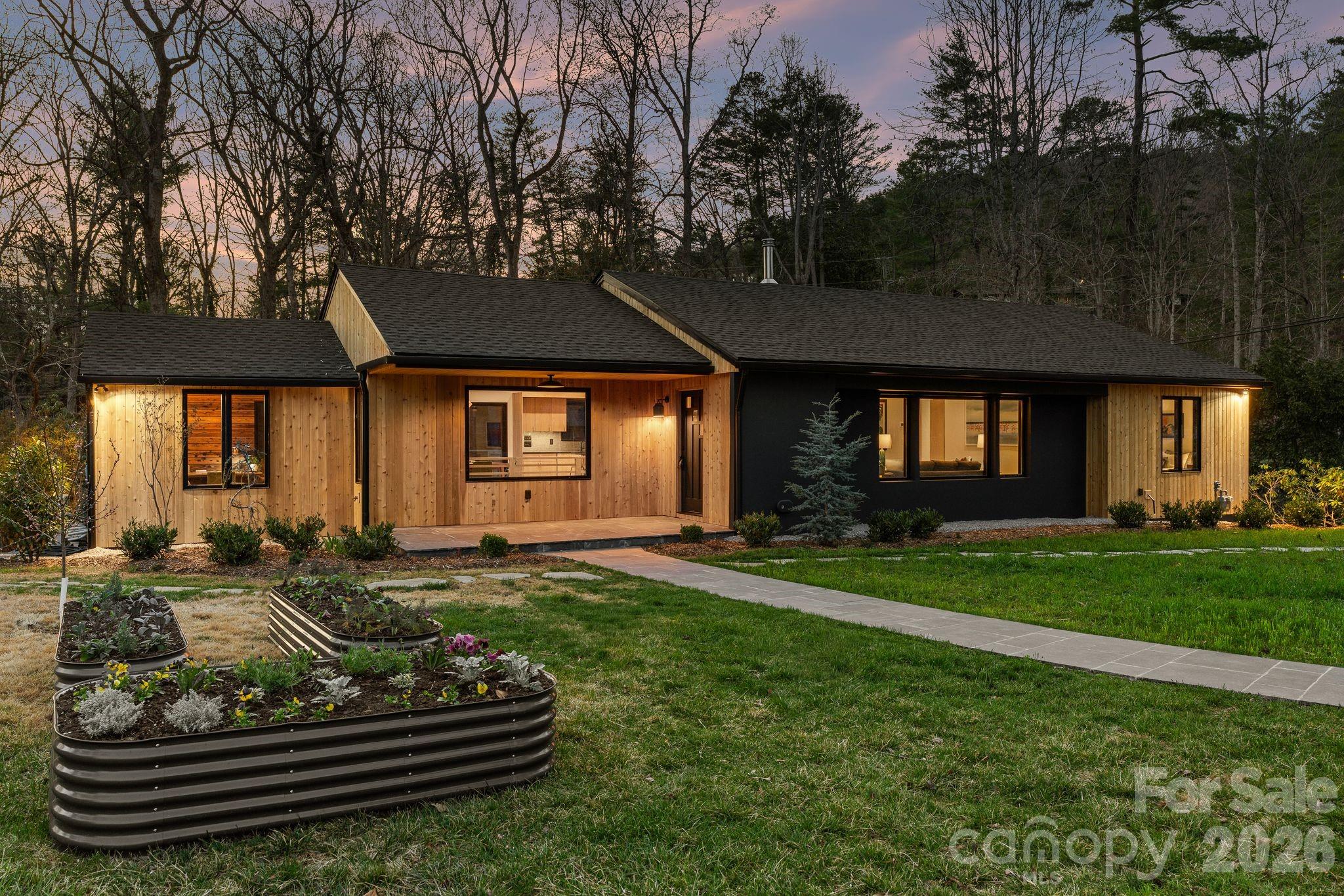 330 Windsor Road, Asheville, NC. property listing photo