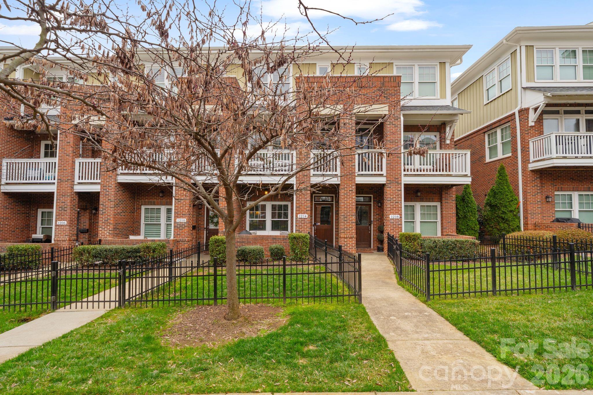 1214 Macomb Place, Charlotte, NC. property listing photo