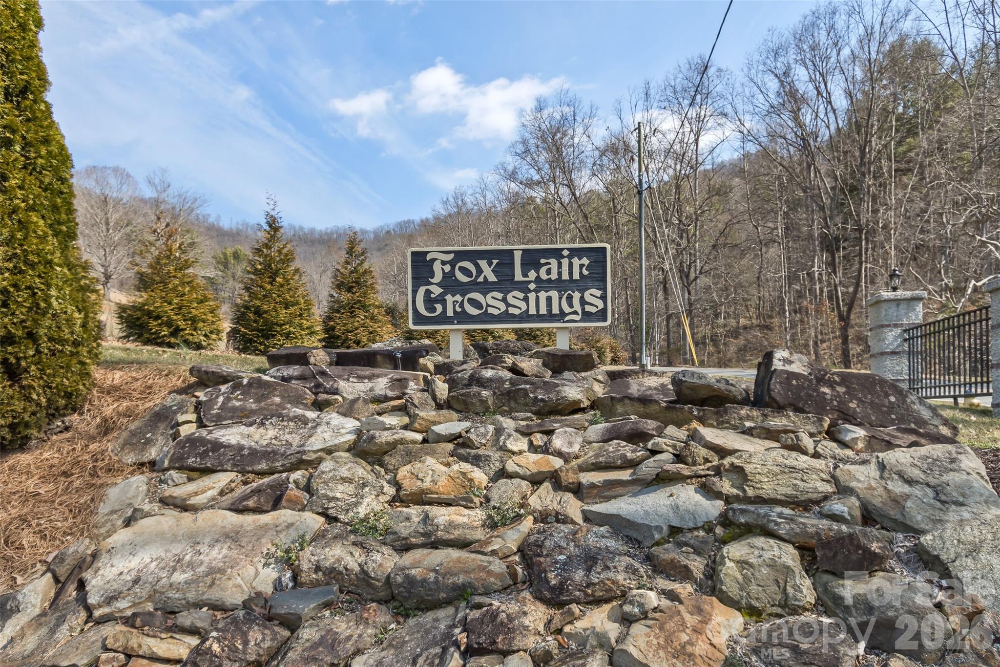 46 Carden Drive Apt 10, Weaverville, NC. property listing photo