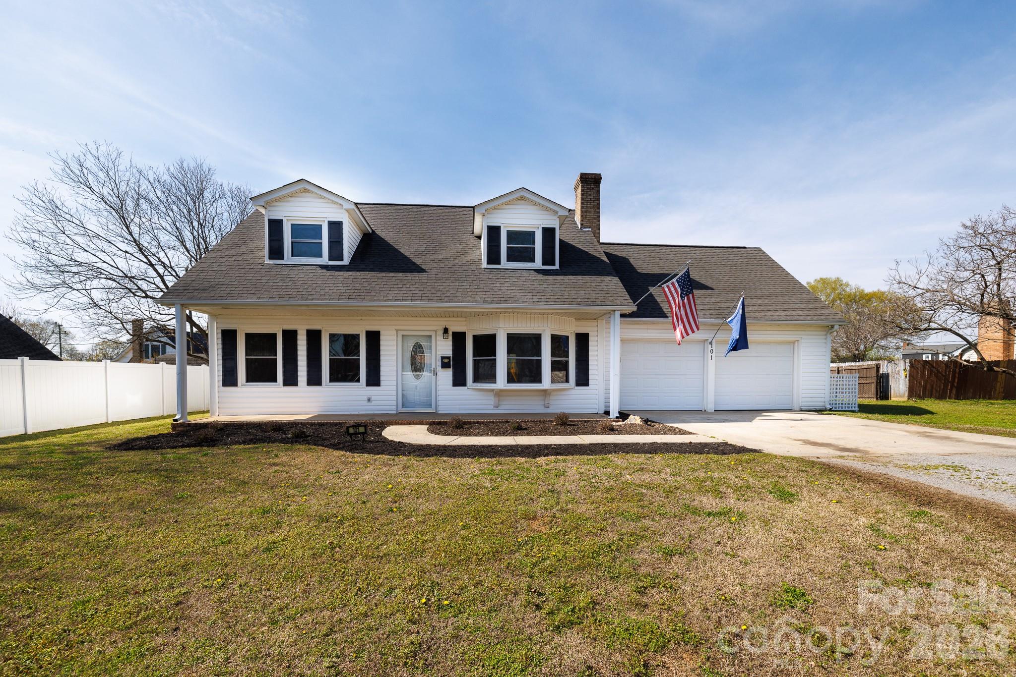 101 Woodland Drive, Clover, SC — property listing photo