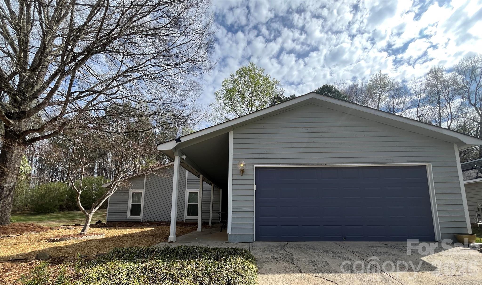 6525 Thamesmead Lane, Mint Hill, NC. property listing photo