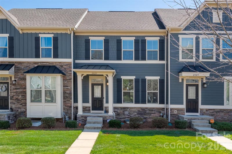 2025 Birchside, Charlotte, NC - 3 beds, 3 baths, 1,903 sqft - $424,900