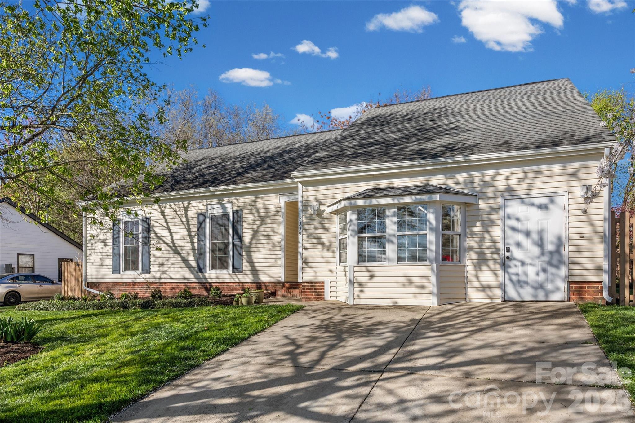 2339 Olde Whitehall Road, Charlotte, NC. property listing photo