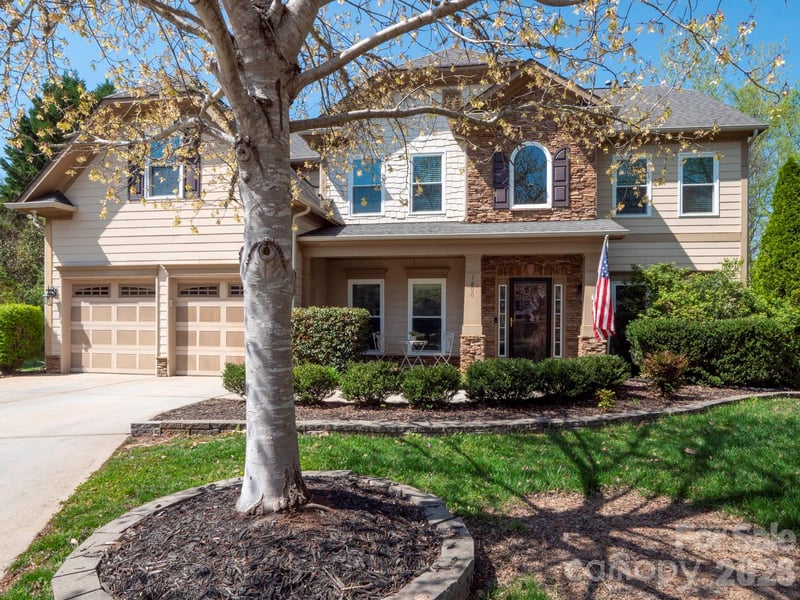 1800 Robbins Meadows, Waxhaw, NC - 5 beds, 3 baths, 3,338 sqft - $695,000