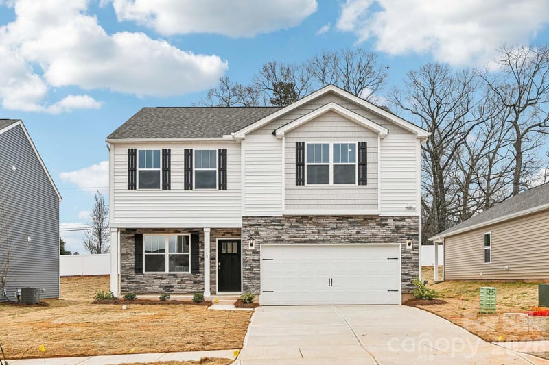 236 Colton, Kings Mountain, NC - 4 beds, 3 baths, 2,175 sqft - $345,000
