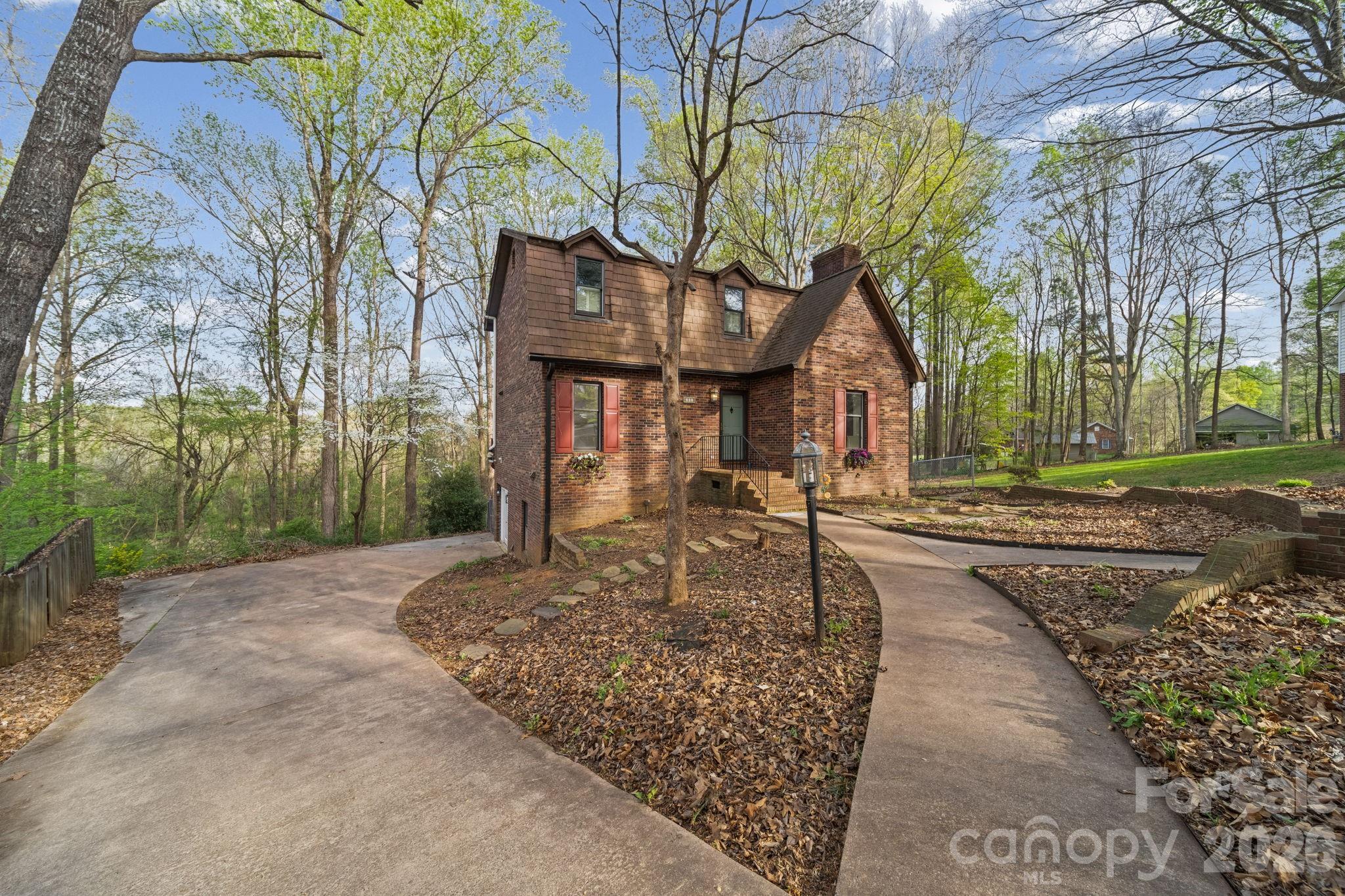 200 Maple, Lexington, NC. property listing photo