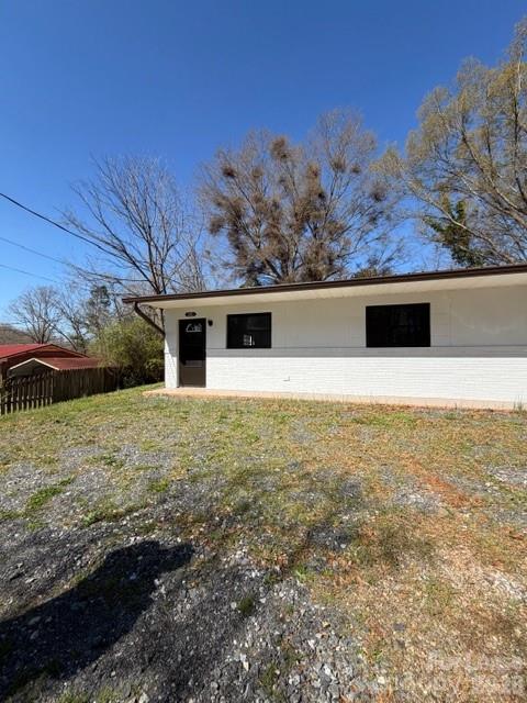 904 8th Avenue SW, Conover, NC. property listing photo