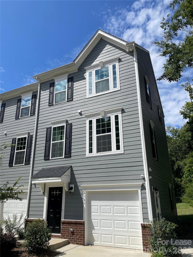 4129 Edenborn Lane, Charlotte, NC - 4 beds, 3 baths, 1,689 sqft - $2,195