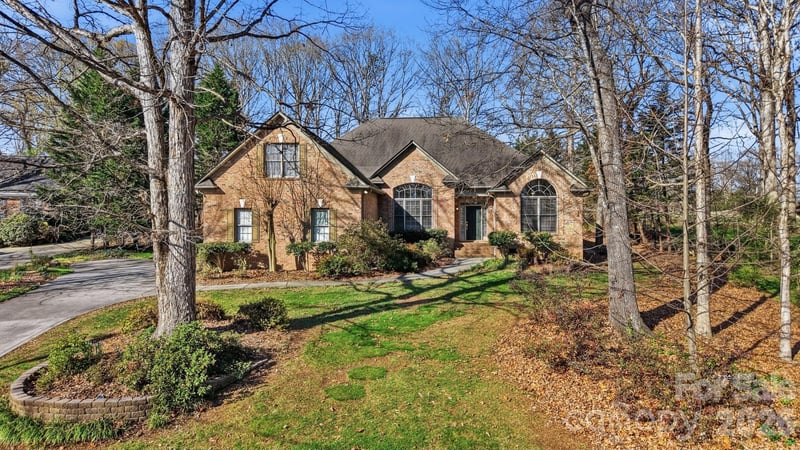 3101 Three Wood, Denver, NC - 4 beds, 3 baths, 2,815 sqft - $715,000