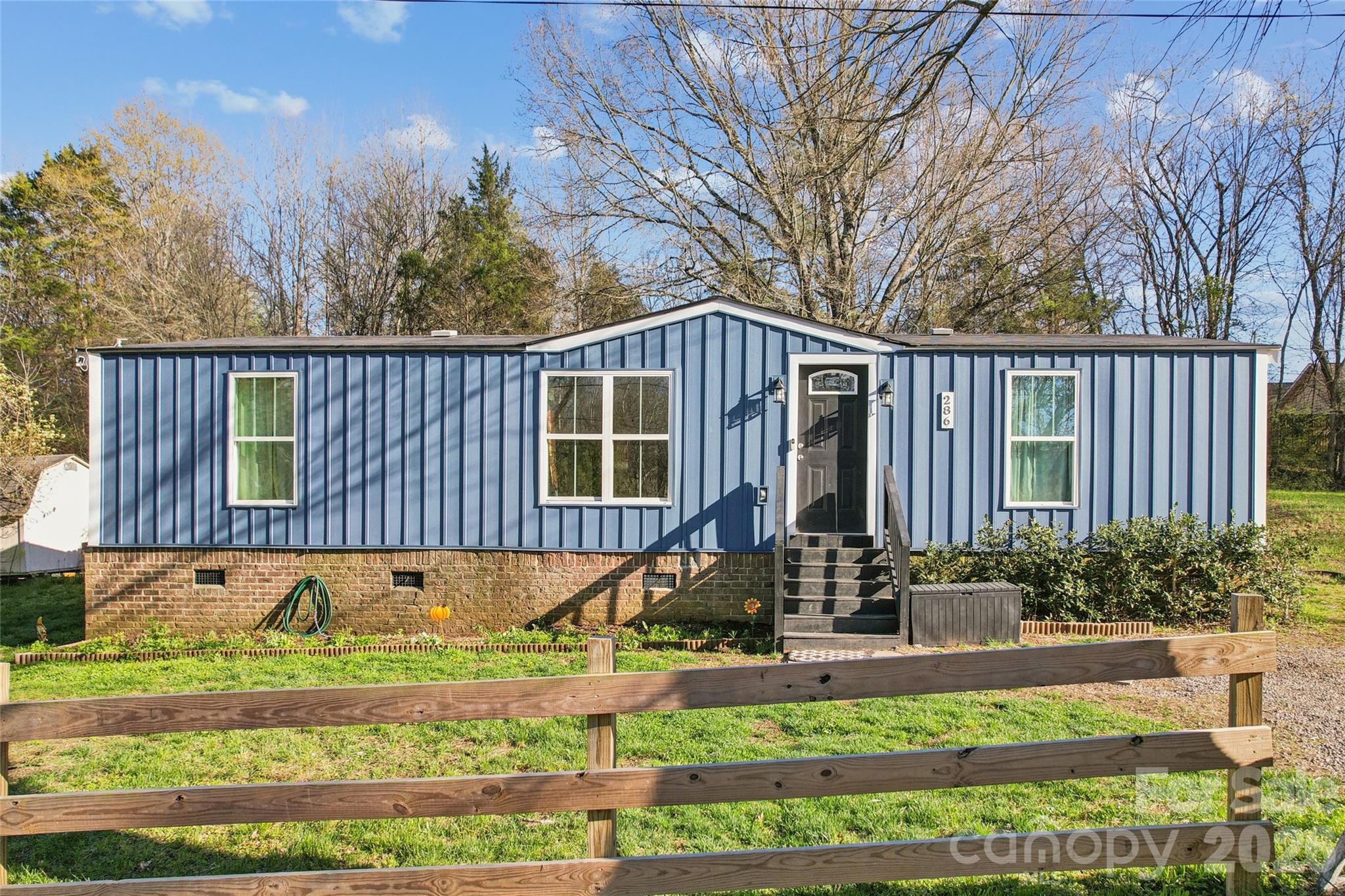 286 Epworth Street NW, Concord, NC. property listing photo