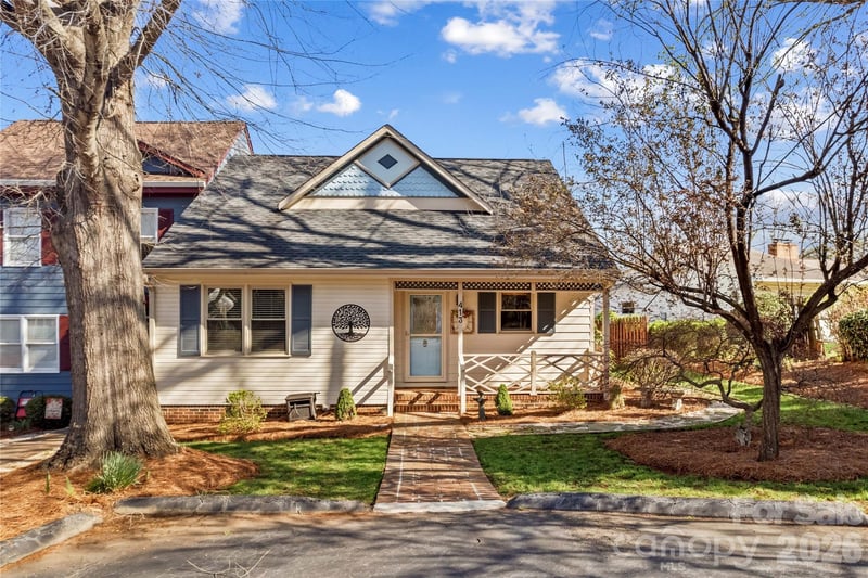 413 Windsor, Statesville, NC - 3 beds, 3 baths, 1,701 sqft - $289,999