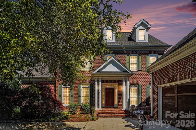 7609 Windaliere, Cornelius, NC - 6 beds, 6 baths, 5,003 sqft - $1,500,000