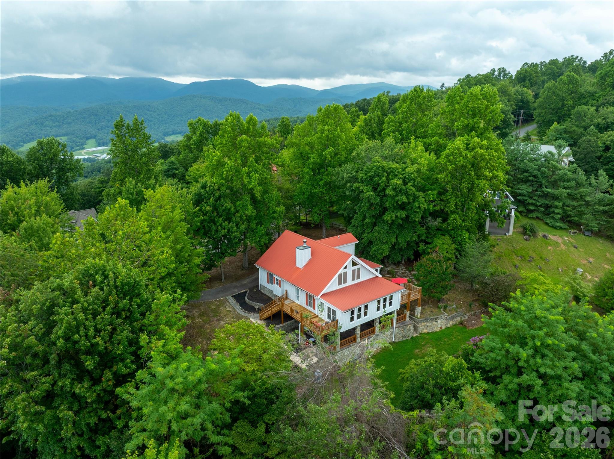 197 Fairview Drive, Traphill, NC. property listing photo