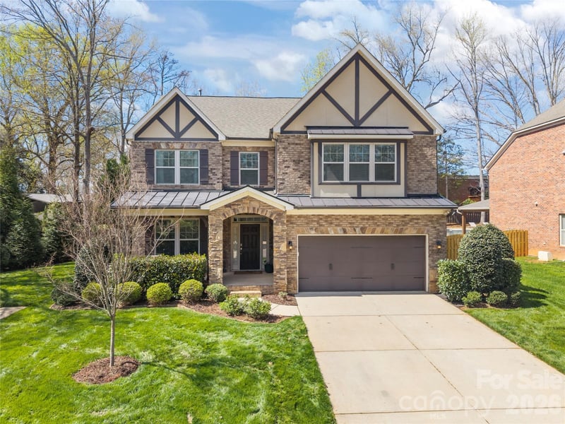 921 Rock Forest, Fort Mill, SC - 6 beds, 3 baths, 3,000 sqft - $799,999