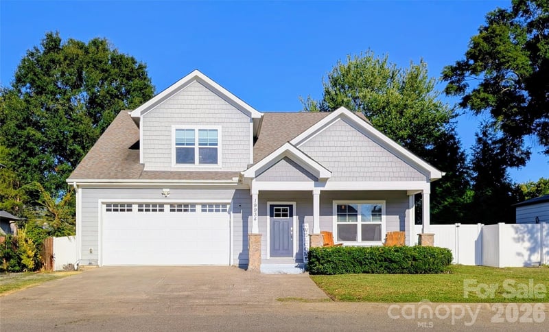 19934 Walter Henderson Road, Cornelius, NC - 5 beds, 3 baths, 2,661 sqft - $759,000