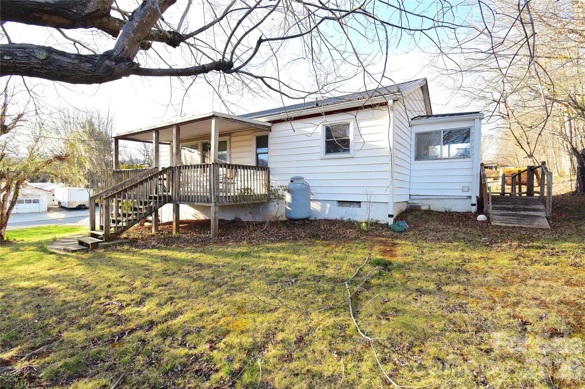 8 Donna, Candler, NC. property listing photo