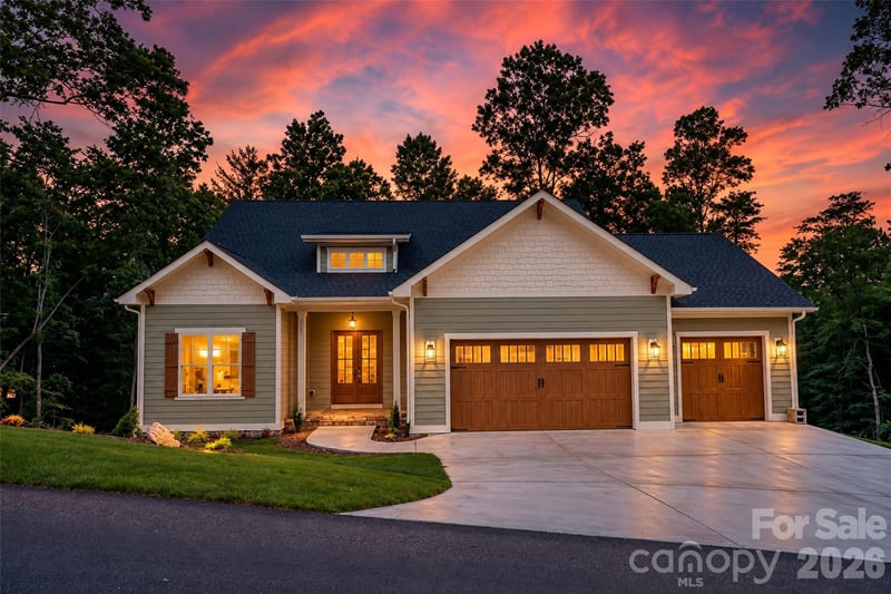227 Northview Drive, Hendersonville, NC - 4 beds, 3 baths, 3,130 sqft - $950,000