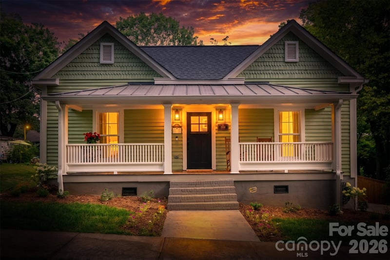 518 W Sharpe Street, Statesville, NC - 3 beds, 2 baths, 1,417 sqft - $350,000
