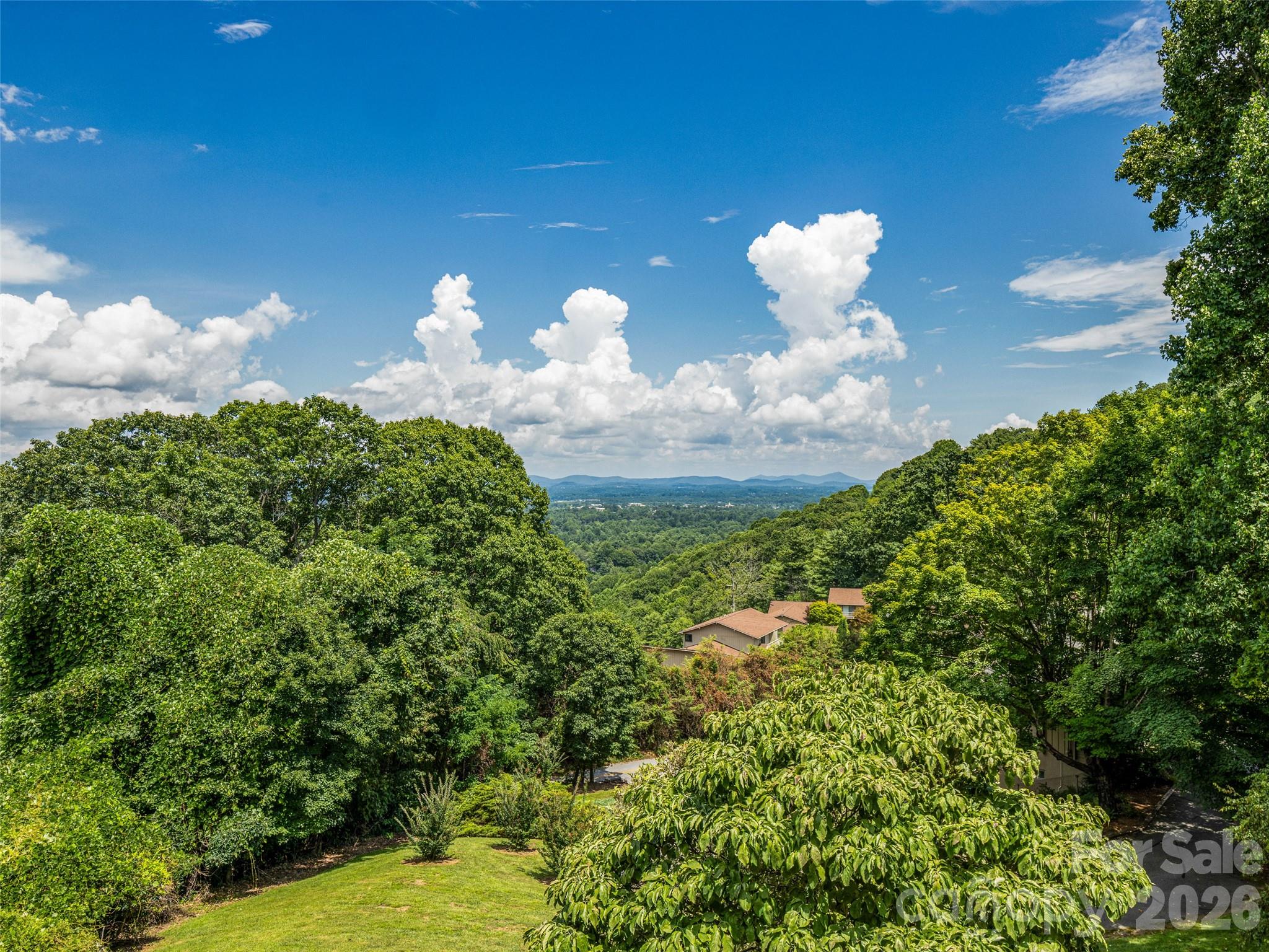 128 Country Ridge Road, Hendersonville, NC. property listing photo